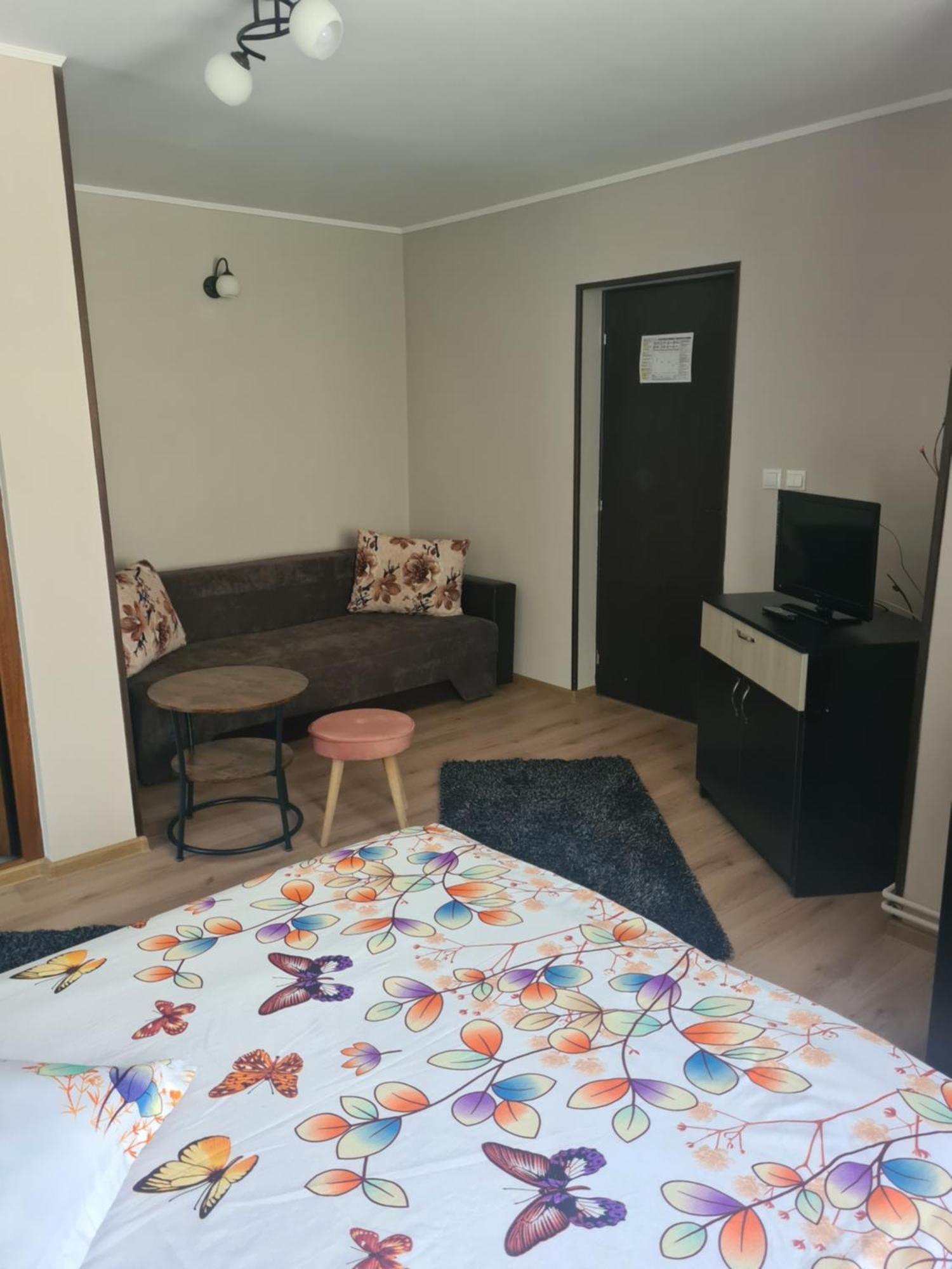 Vila Nico Baia de Fier Exteriér fotografie