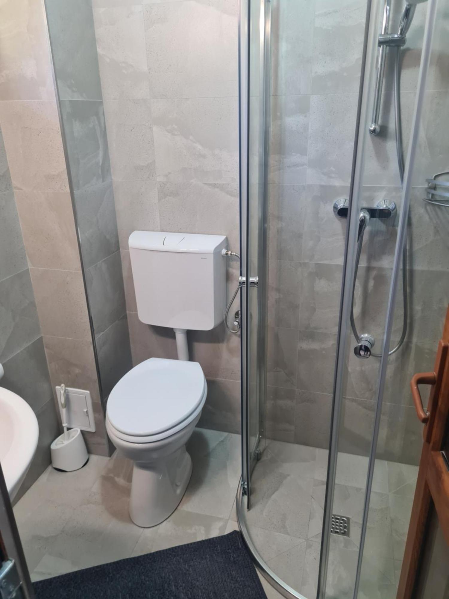 Vila Nico Baia de Fier Exteriér fotografie